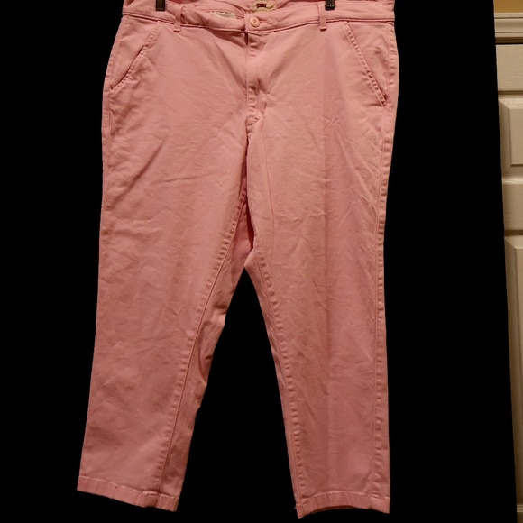Levi's Pink Chinos - Picture 1 of 5